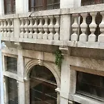 Diocletian'S Palace Apartments Apartment Split